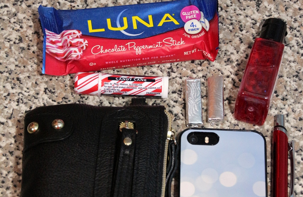 Holiday Shopping Made Easy with LUNA Bar (plus a Giveaway!)